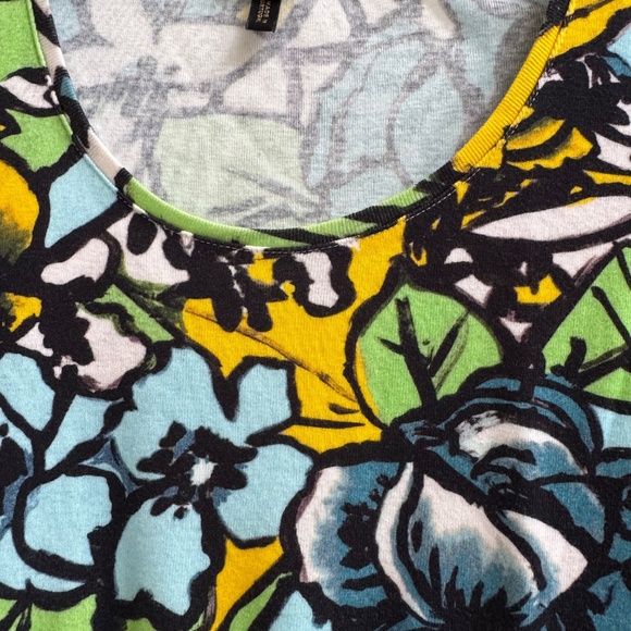 Escada top. Beautiful pattern of vibrant colors.  Size S - Picture 2 of 2
